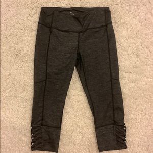 Athleta cropped leggings